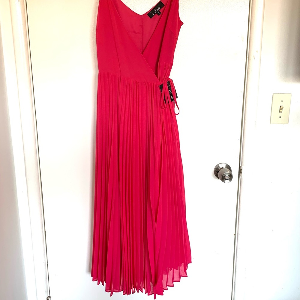 Lulus size small pink wrap dress